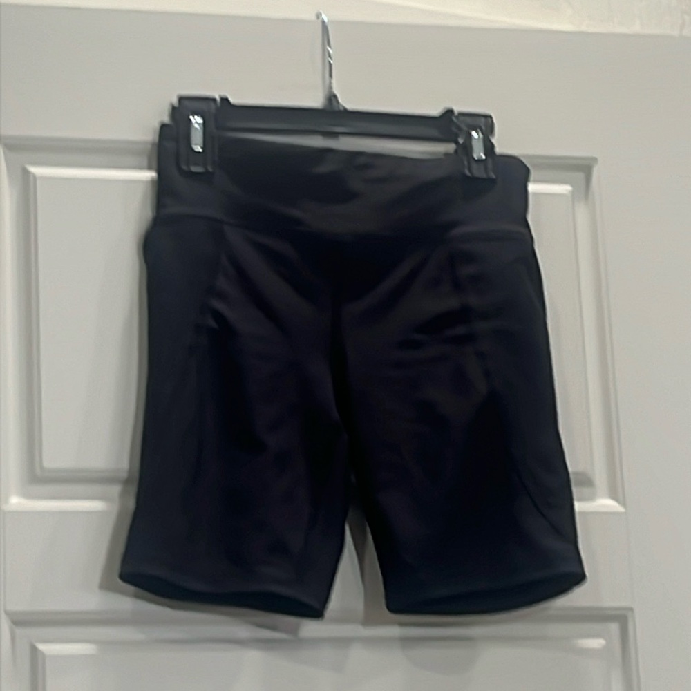 BLACK BIKER SHORTS